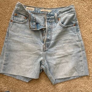 Levi’s 25’ Blue Denim Shorts